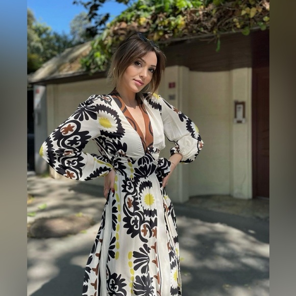 ZARA  PRINTED WRAP DRESS ECRU SIZE S BLOGGERS FAVORITE 💕 ❤️ - Picture 10 of 16